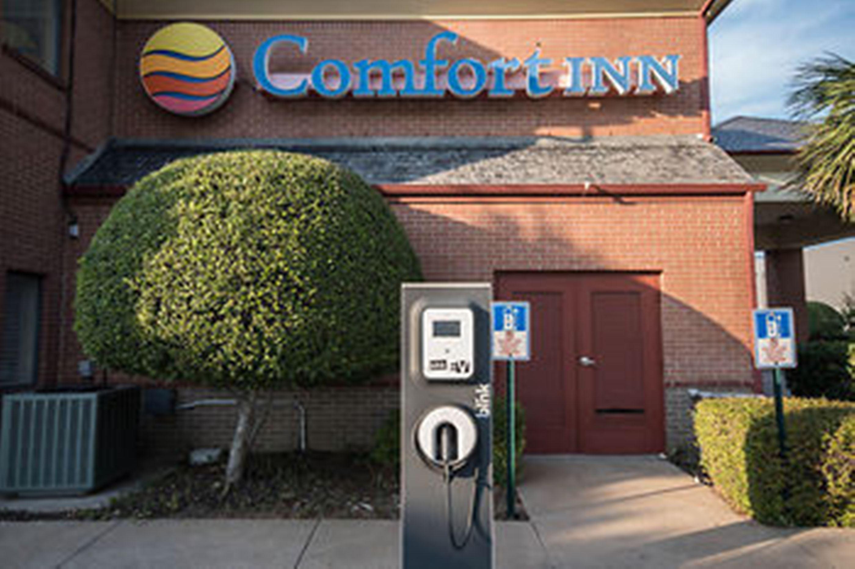 Quality Inn West Plano - Dallas Exteriör bild