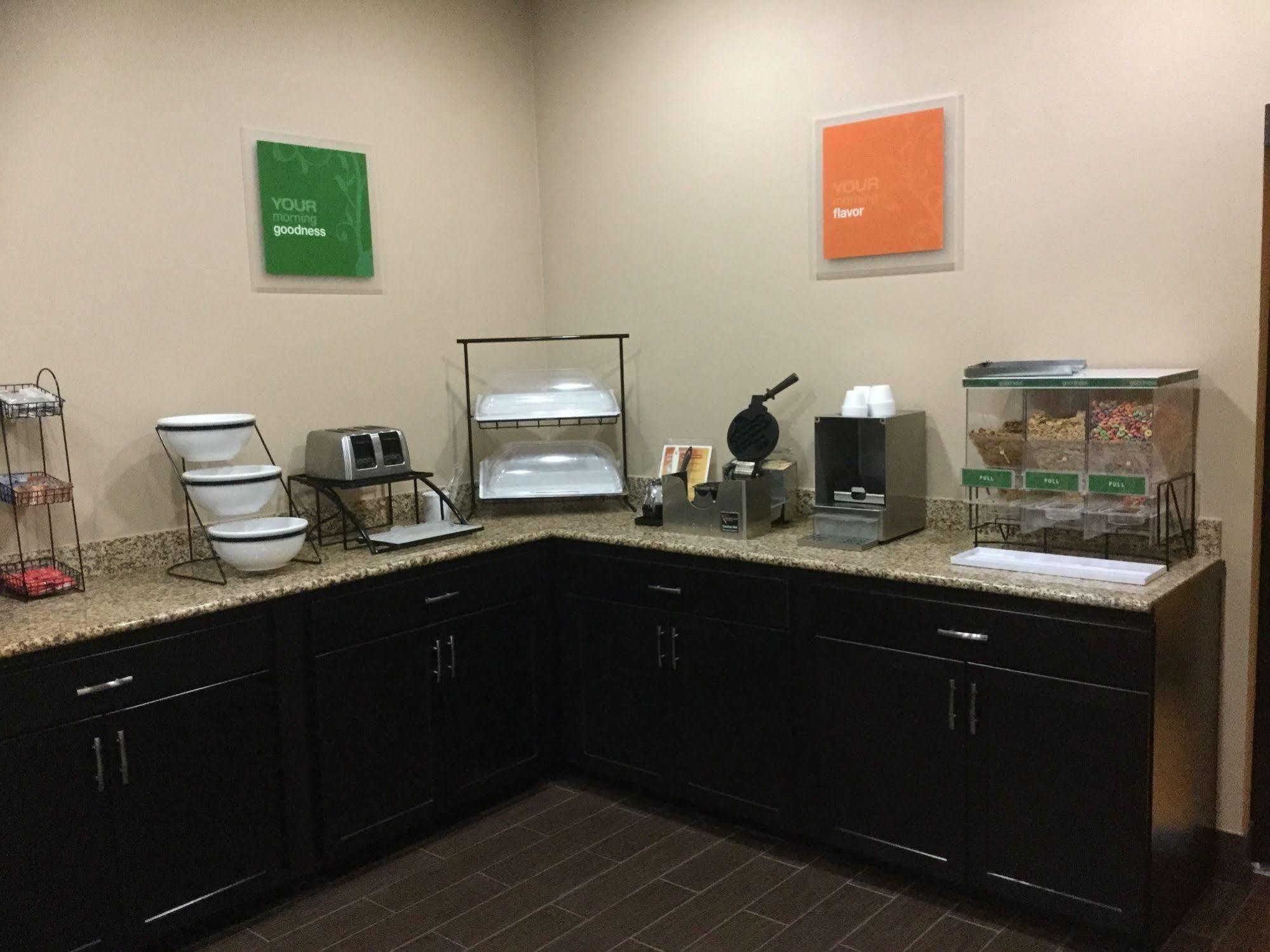 Quality Inn West Plano - Dallas Exteriör bild